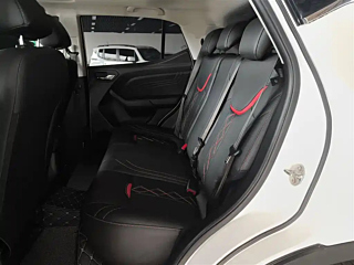 SOUEAST DX3  2018 YEAR 1.5T CVT PREMIUM 2018