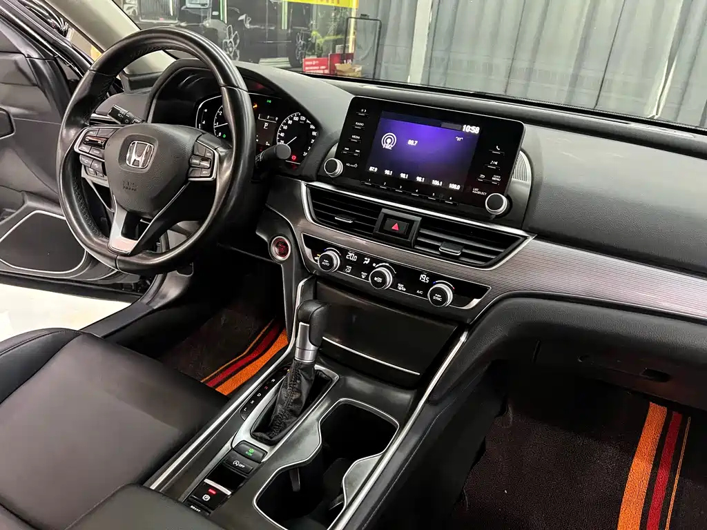 HONDA ACCORD 2018