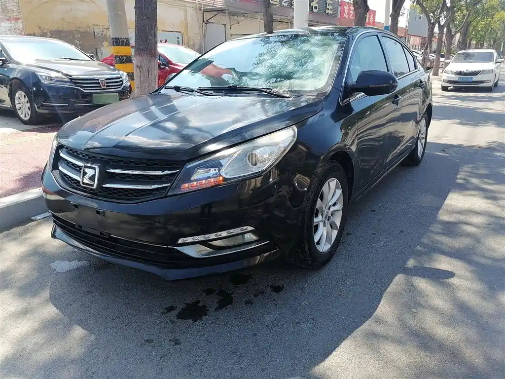 ZOTYE Z500 2015