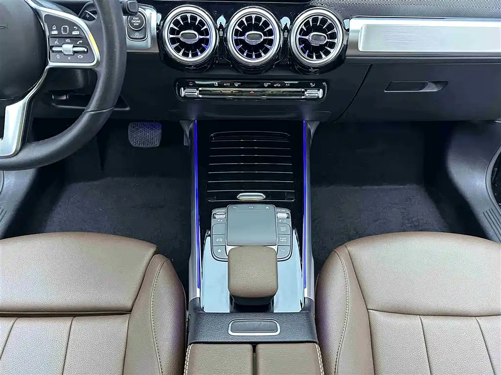 MERCEDES BENZ GLB 2022