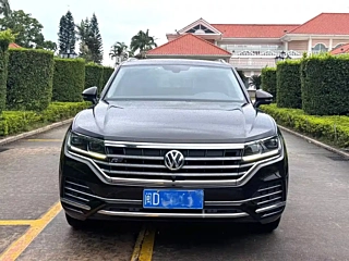VOLKSWAGEN TOUAREG  2019