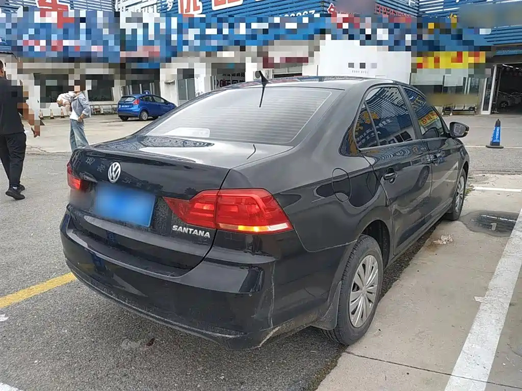VOLKSWAGEN SANTANA 2021