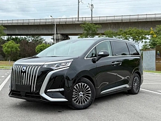 DENZA D9 2024 YEAR EV 620 EXCLUSIVE 2024