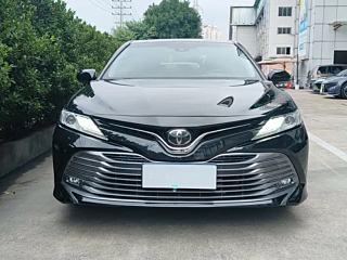 TOYOTA CAMRY 2018