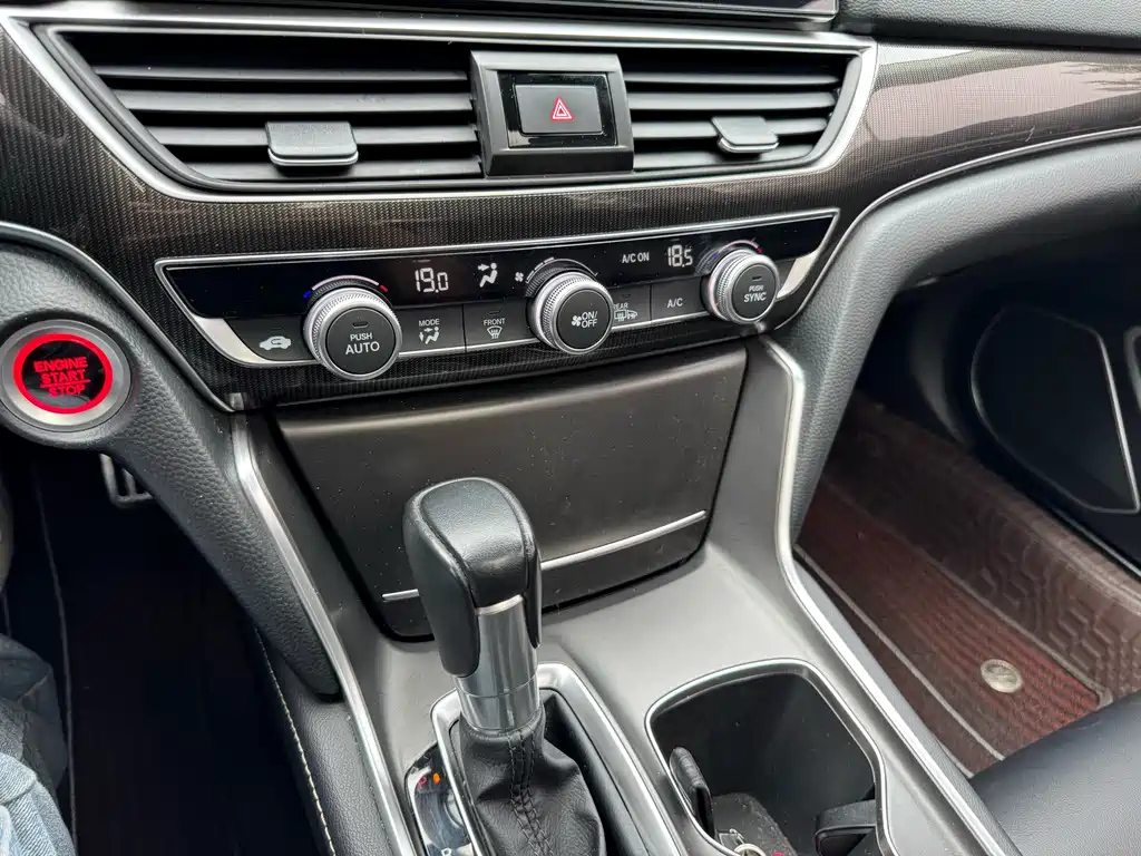 HONDA ACCORD 2022
