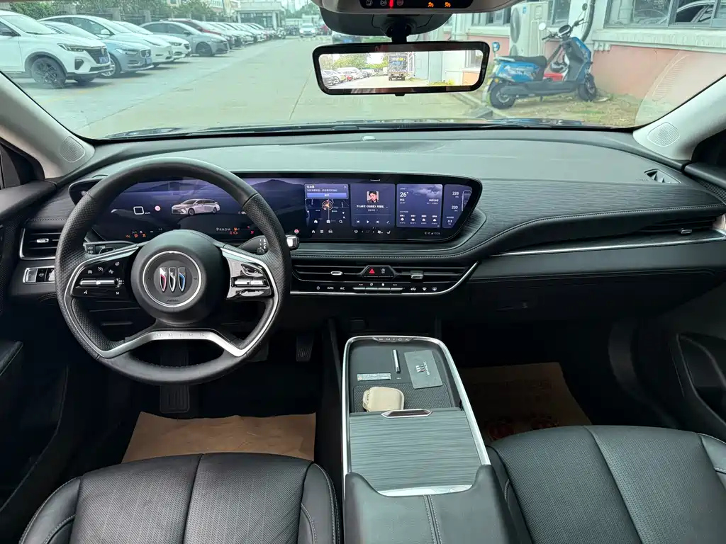BUICK LACROSSE 2025