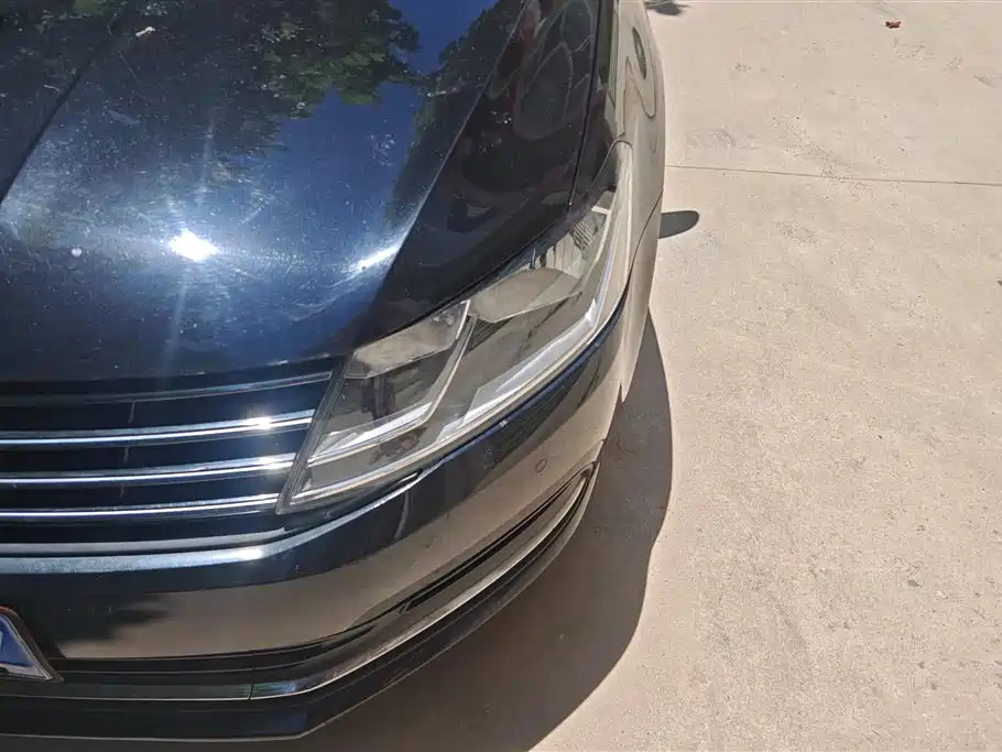 VOLKSWAGEN LAVIDA 2016