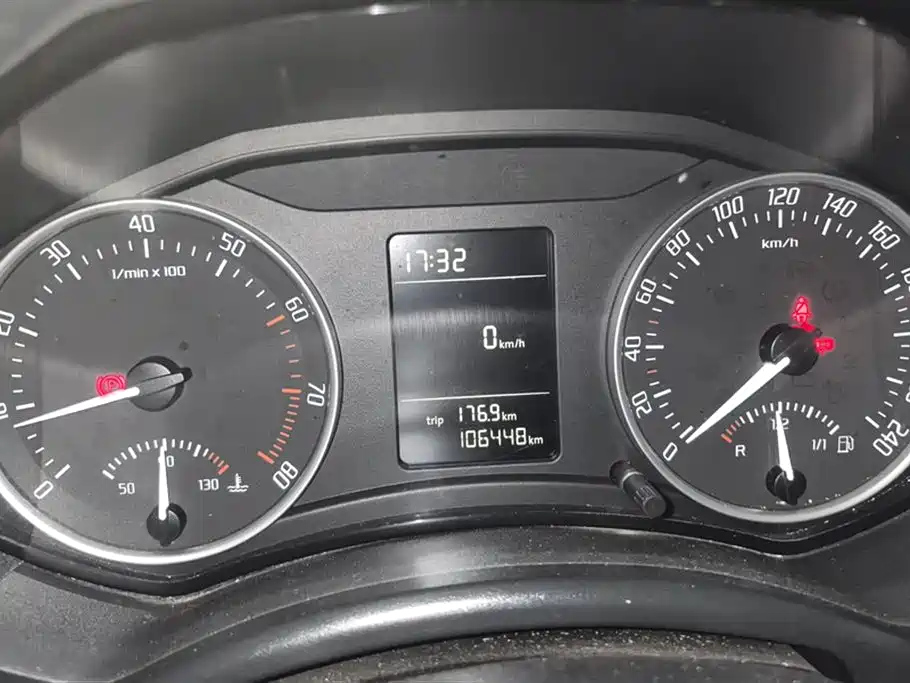 SKODA OCTAVIA 2014