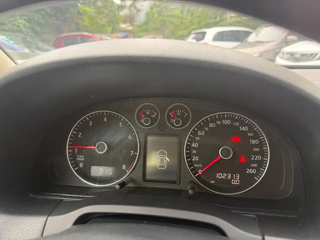 VOLKSWAGEN PASSAT LINGYU 2009