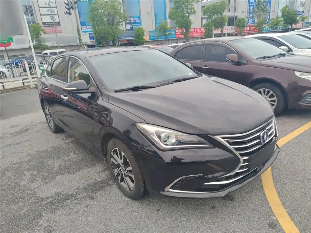 CHANGAN EADO 2018
