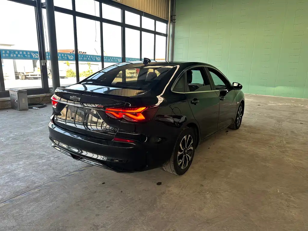 CHEVROLET CRUZE 2020