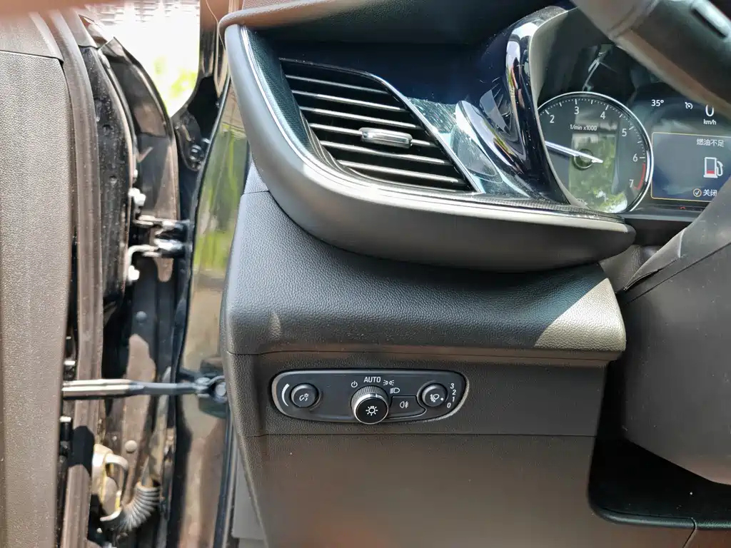 BUICK ENVISION S 2022