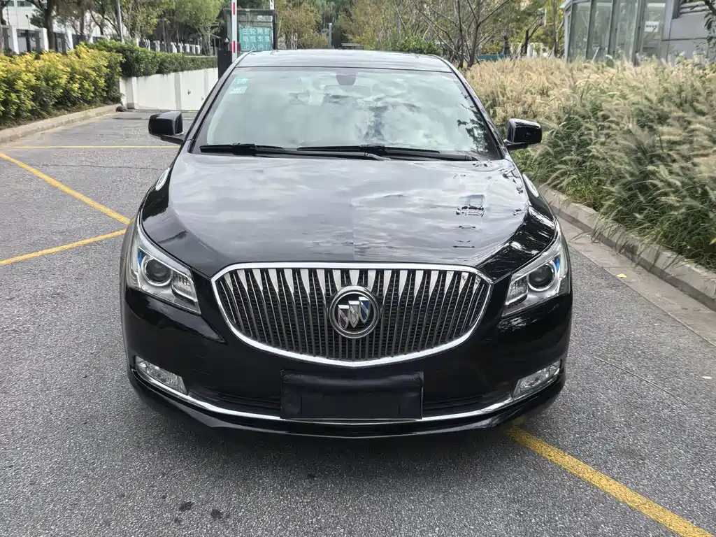BUICK LACROSSE 2013