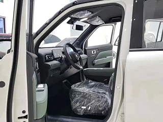 BAO JUN YUEYE PLUS  2025 YEAR FLAGSHIP EDITION 5 SEATS 2025
