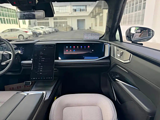 HIPHI Y  2023 YEAR 765KM FLAGSHIP EDITION 2023