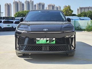 Заказать TOYOTA 铂智3X