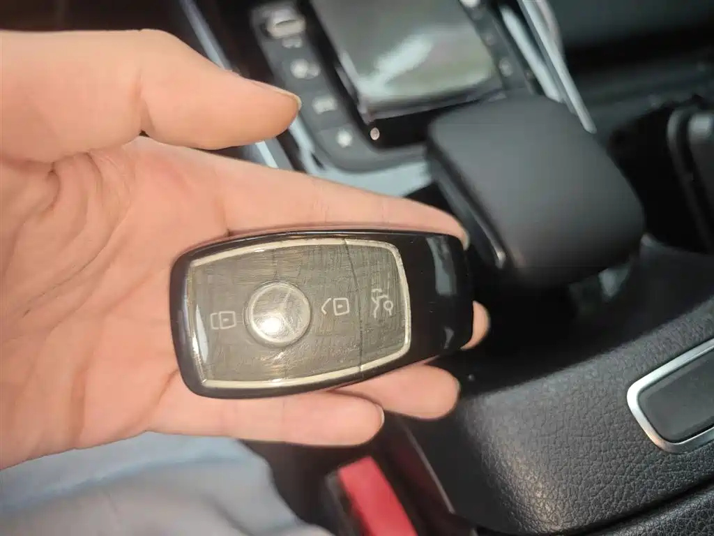 MERCEDES BENZ GLB 2021