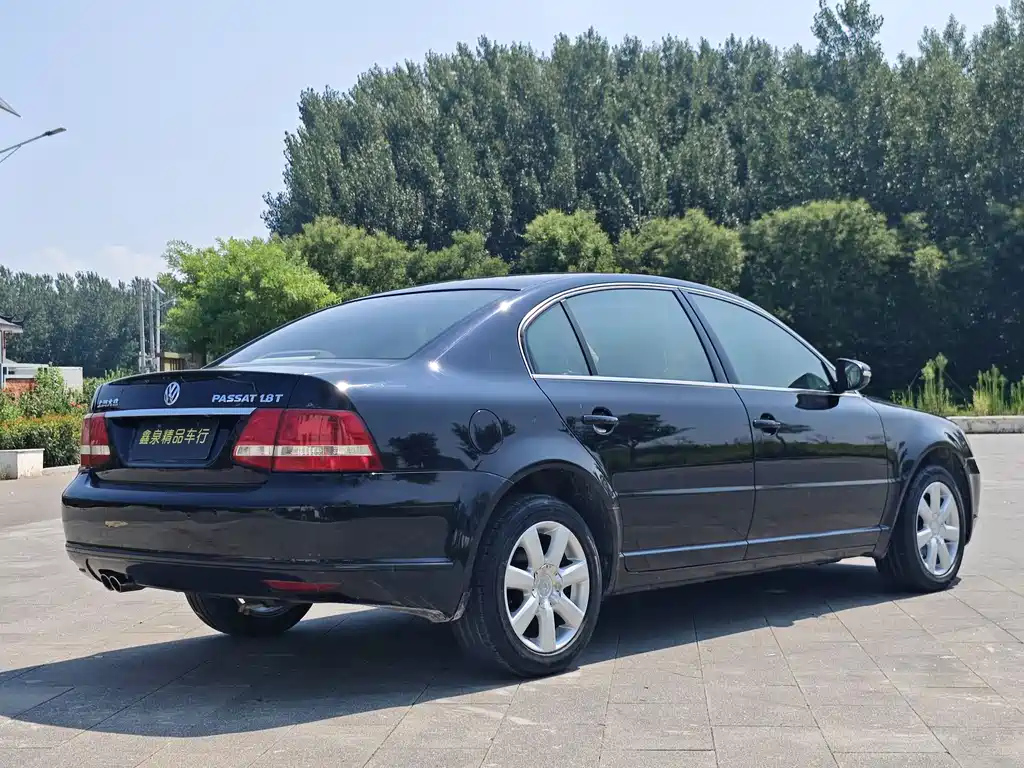 VOLKSWAGEN PASSAT LINGYU 2013