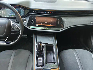DONGFENG AEOLUS MAX  2021 YEAR 1.5T  EDITION 2021