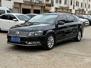 VOLKSWAGEN MAGOTAN 2012