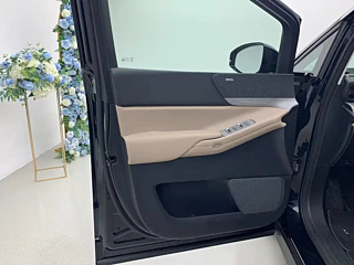 XPENG MOTORS X9 2024 YEAR 702 RANGE MAX 2024