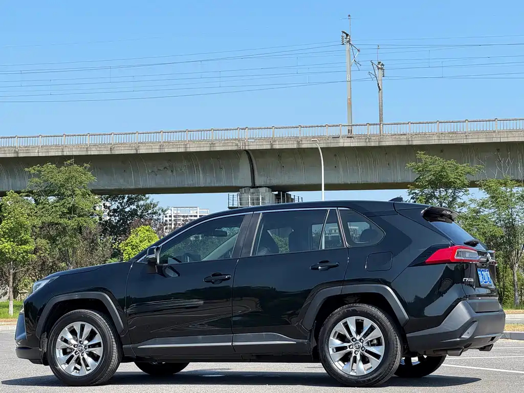 TOYOTA WILDLANDER 2020