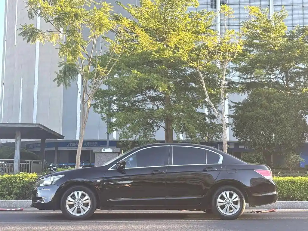HONDA ACCORD 2009