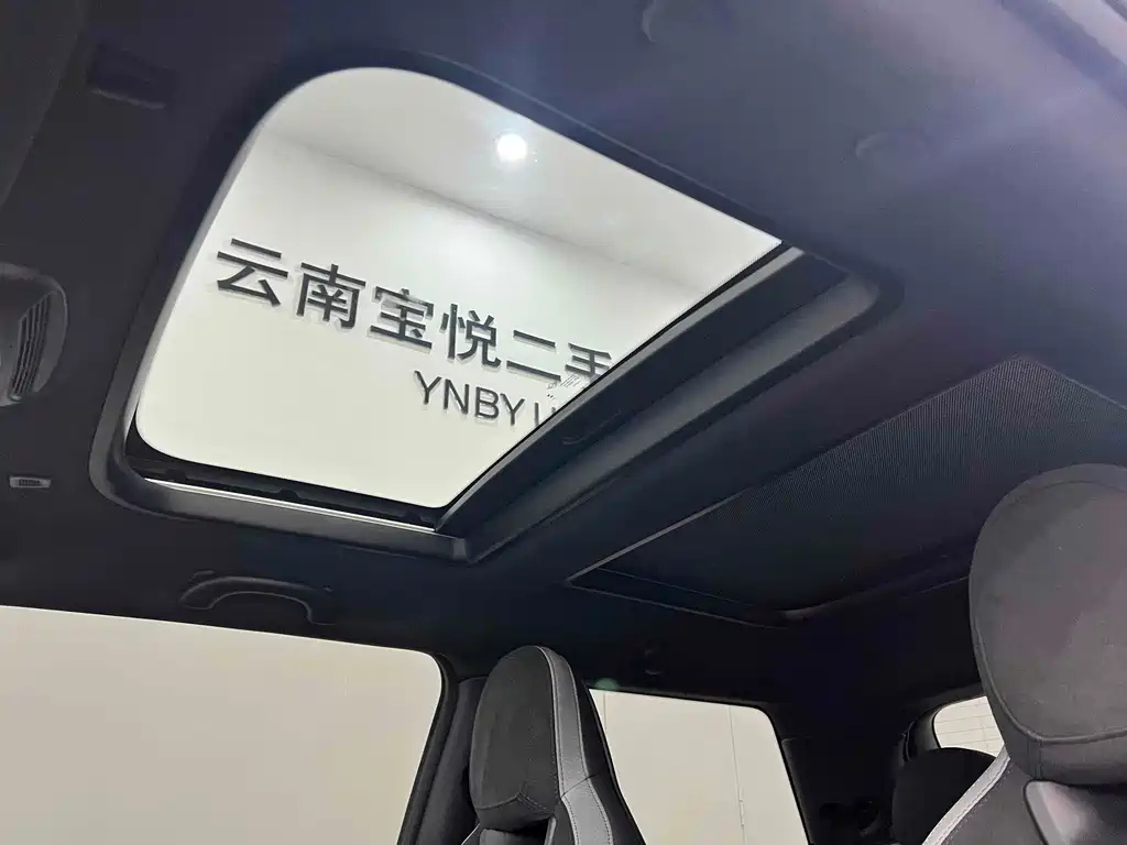 MINI JCW 2023