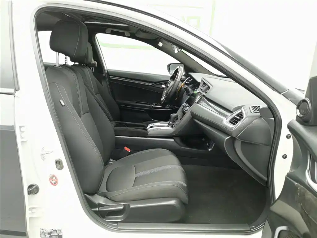 HONDA CIVIC 2019