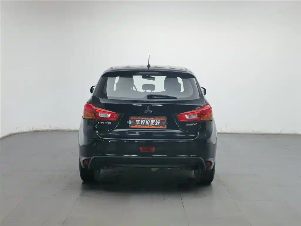 MITSUBISHI ASX 2015