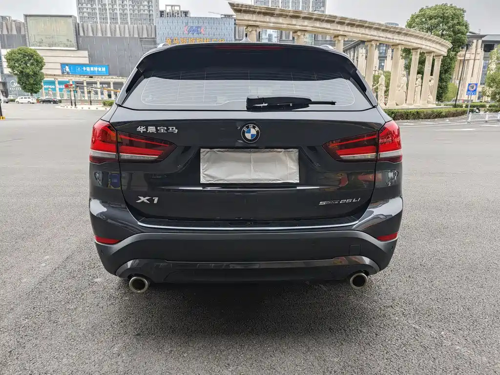 BMW X1 2021