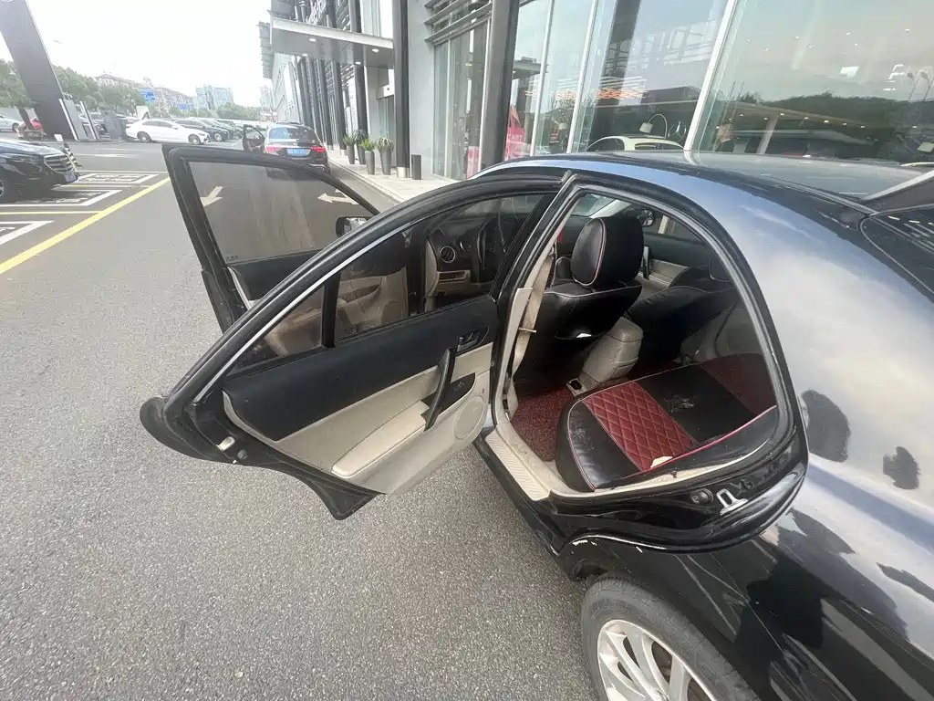 MAZDA 6 2011