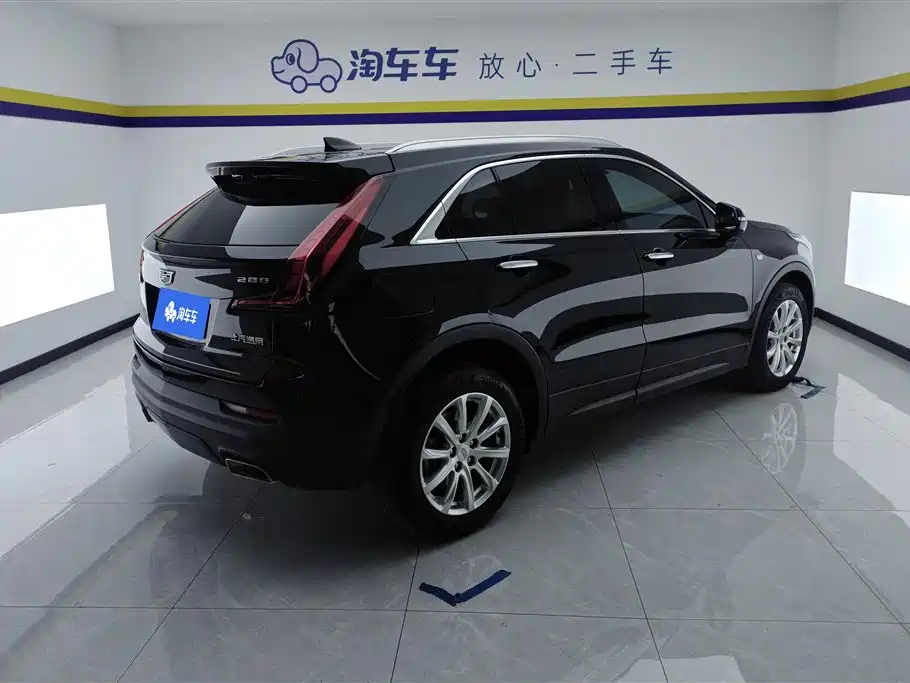 CADILLAC XT4 2020