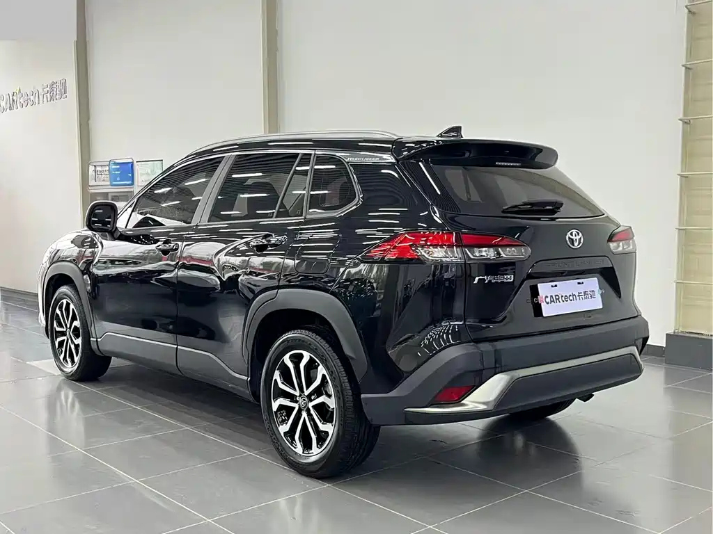 TOYOTA FRONTLANDER 2022