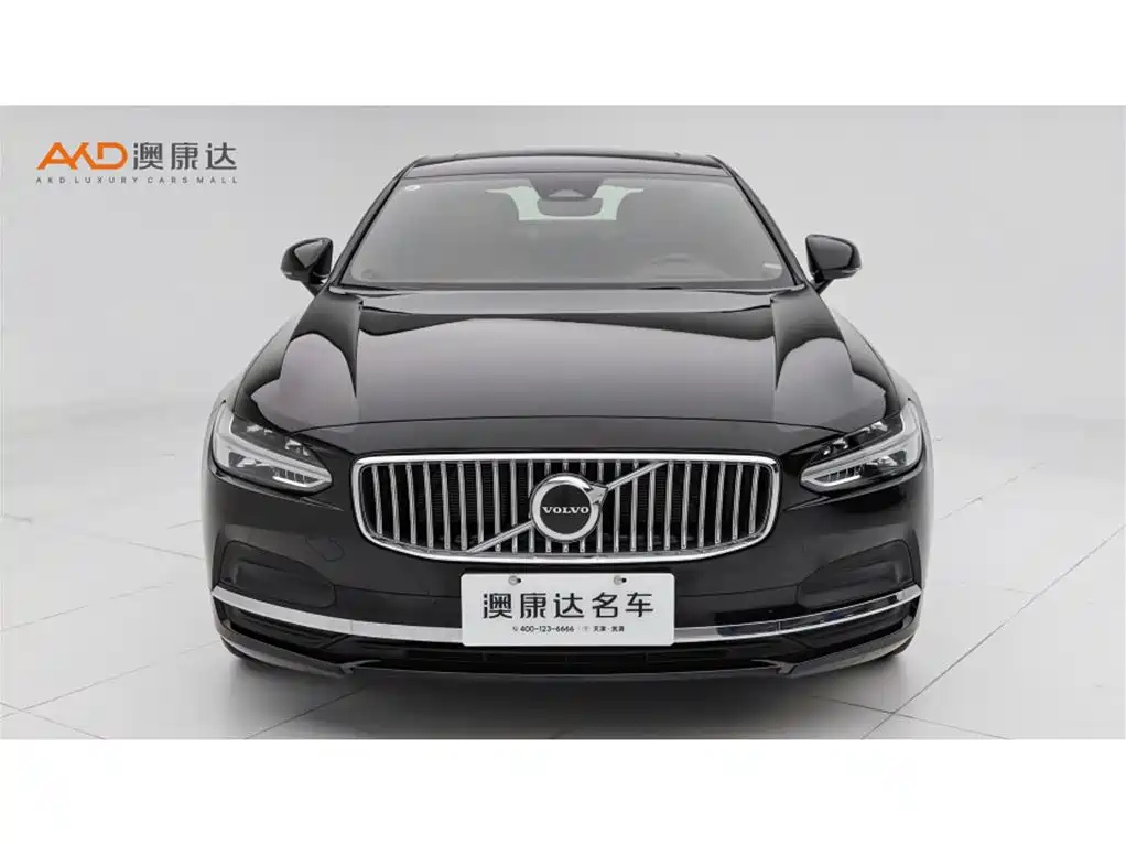 VOLVO S90 2024
