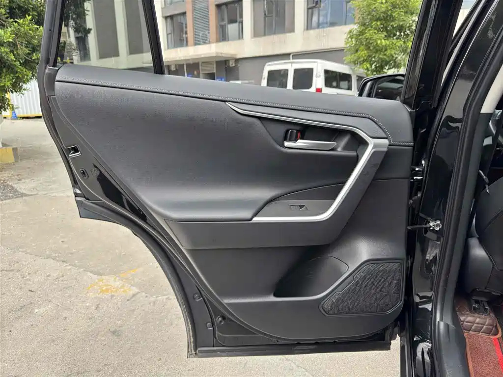 TOYOTA WILDLANDER 2023