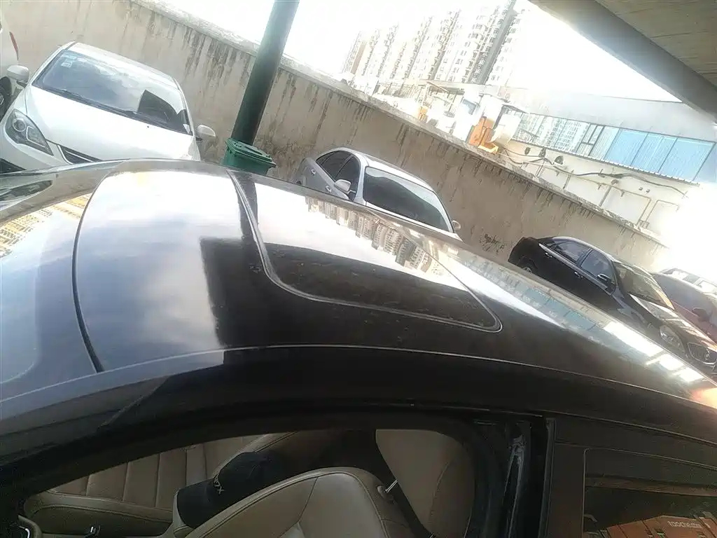 VOLKSWAGEN LAVIDA 2013