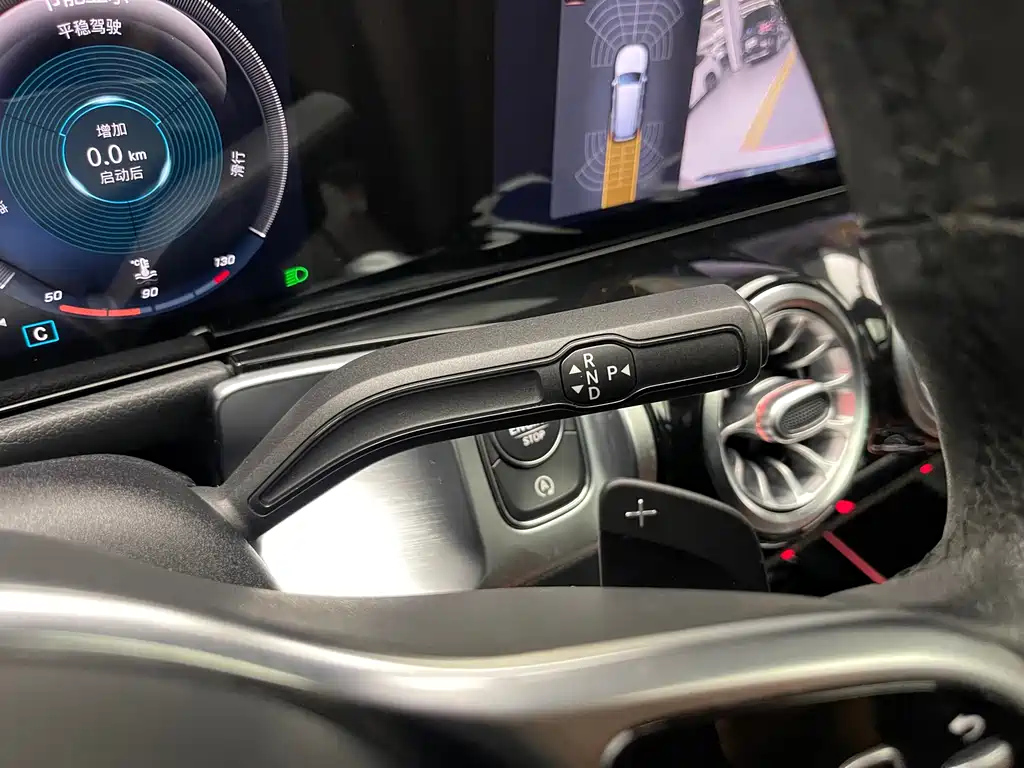 MERCEDES BENZ GLB 2021