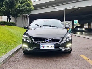 VOLVO S60 2017