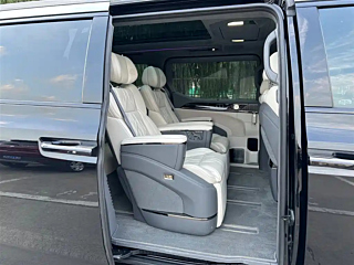 ZEEKR 009 2024 YEAR SEATS EDITION 108KWH 2024