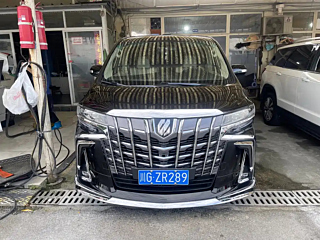 TOYOTA ALPHARD 2012