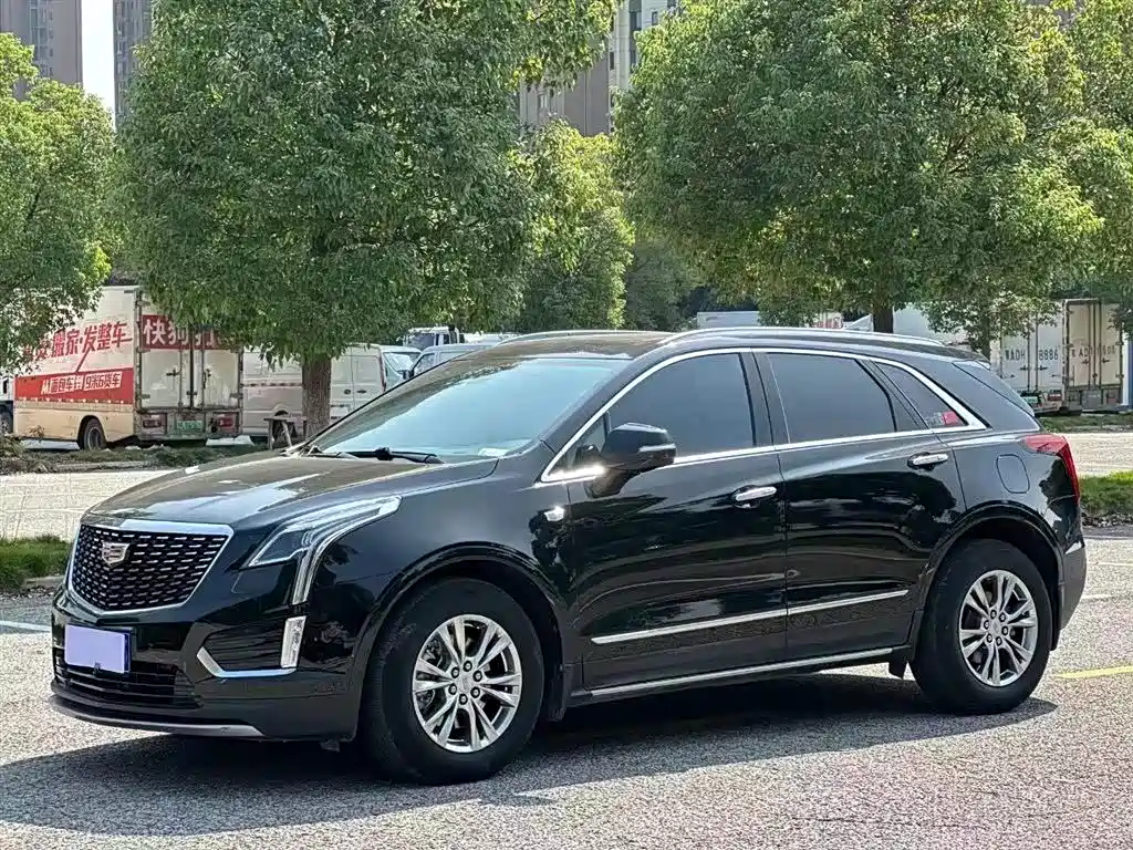 Аукционный лист CADILLAC XT5 2022
