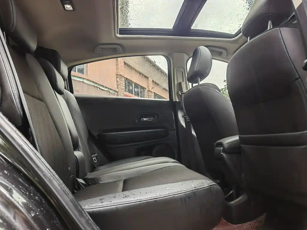 HONDA VEZEL 2021