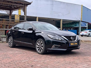 NISSAN TEANA 2017