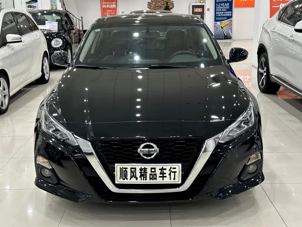 NISSAN TEANA 2019