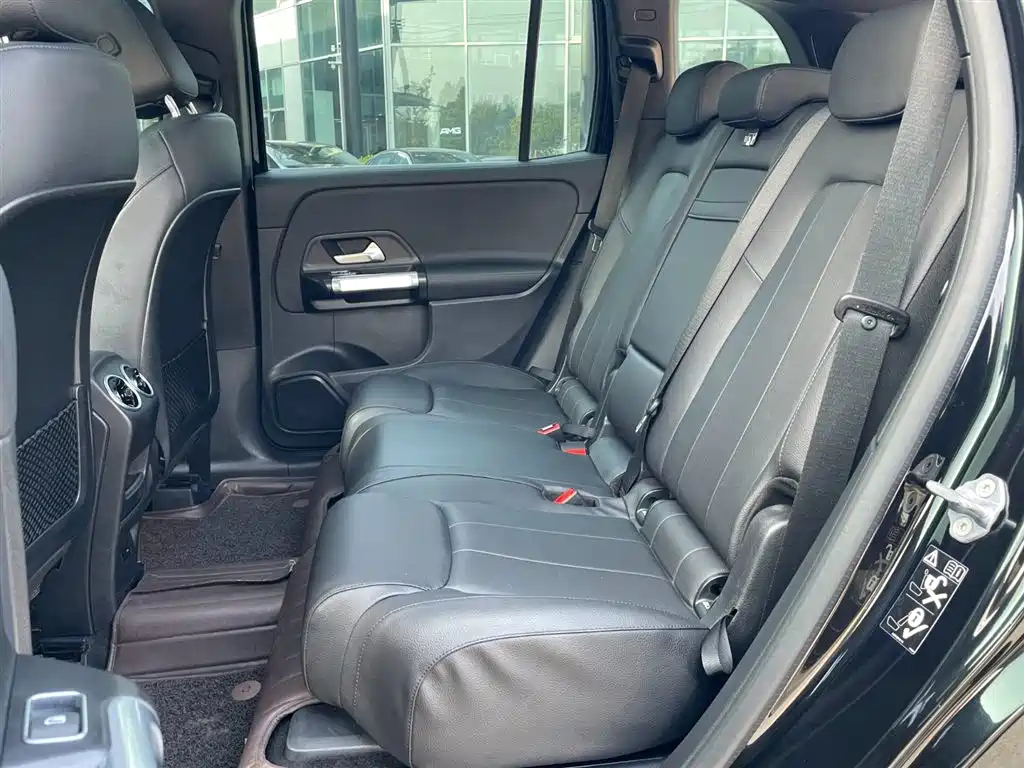 MERCEDES BENZ GLB 2022