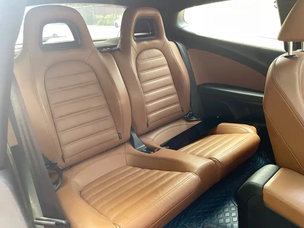 VOLKSWAGEN SCIROCCO 2010