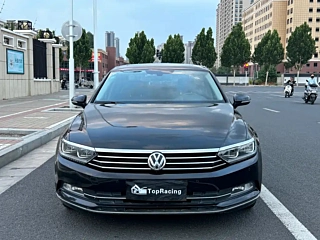 VOLKSWAGEN MAGOTAN 2019