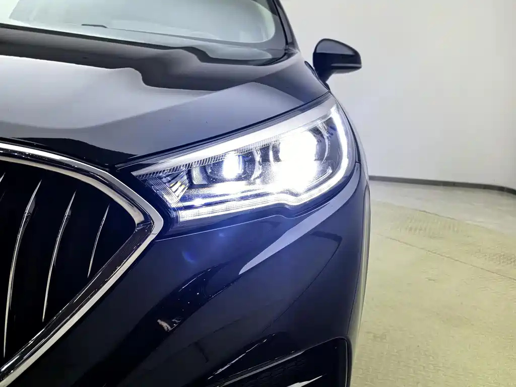 HONGQI H5 2021