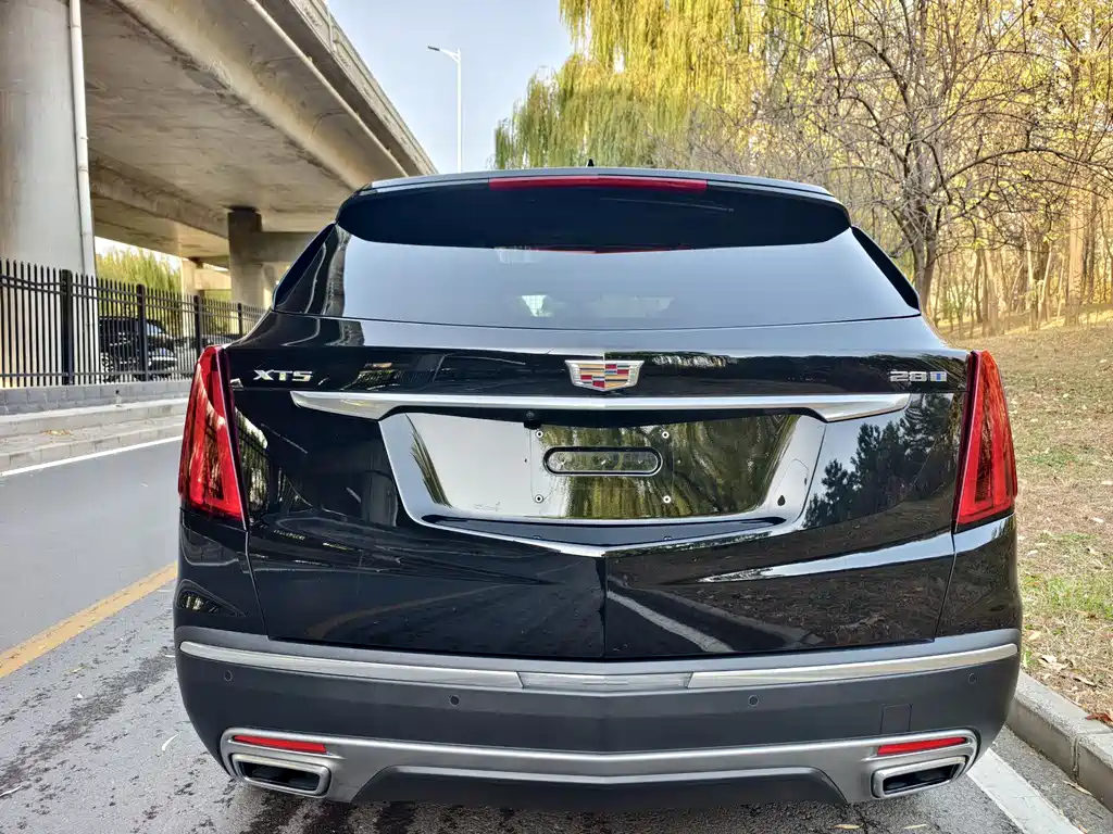CADILLAC XT5 2023